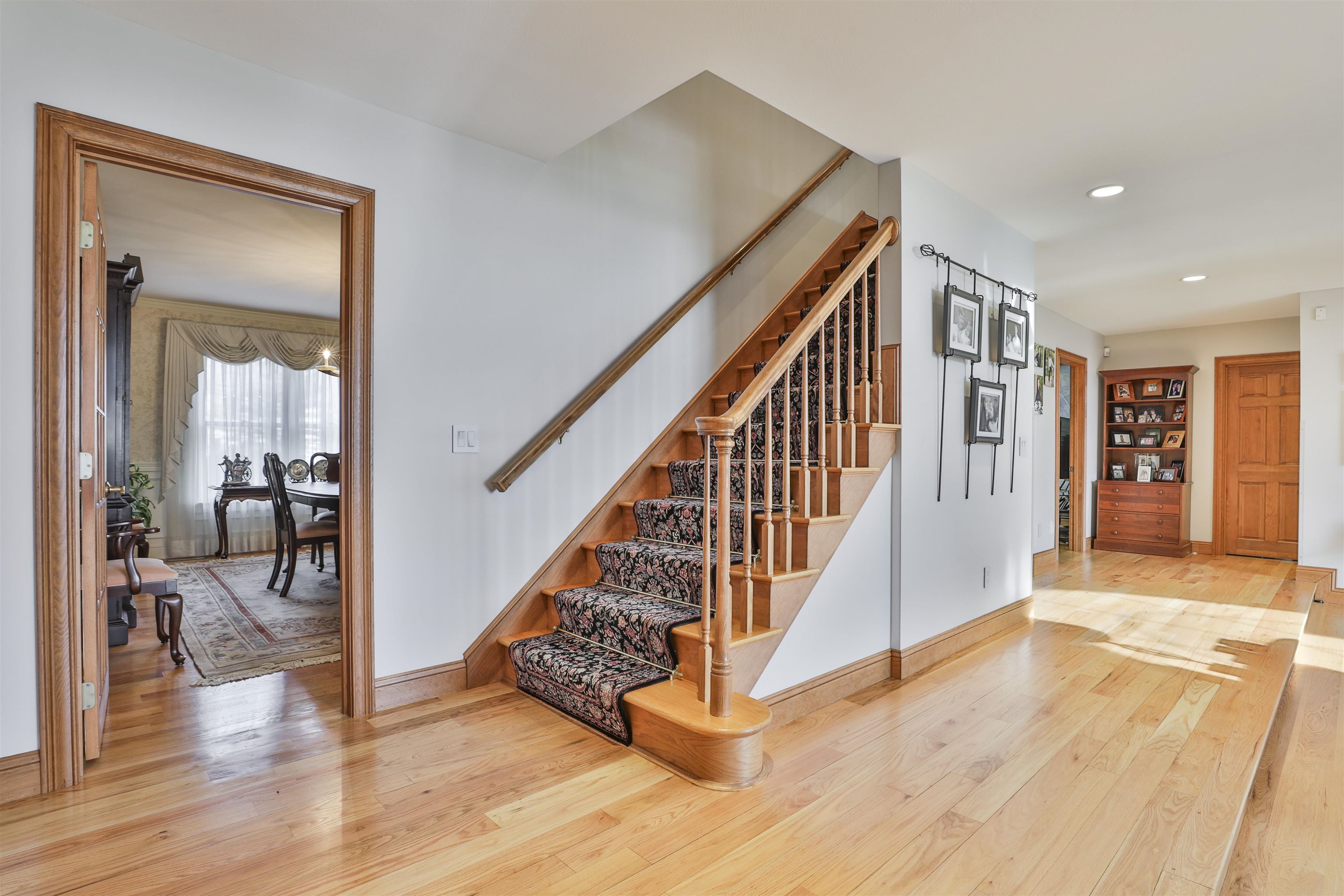 293 Pine Hill Road Hollis, NH 03049 - Photo 16 of 60