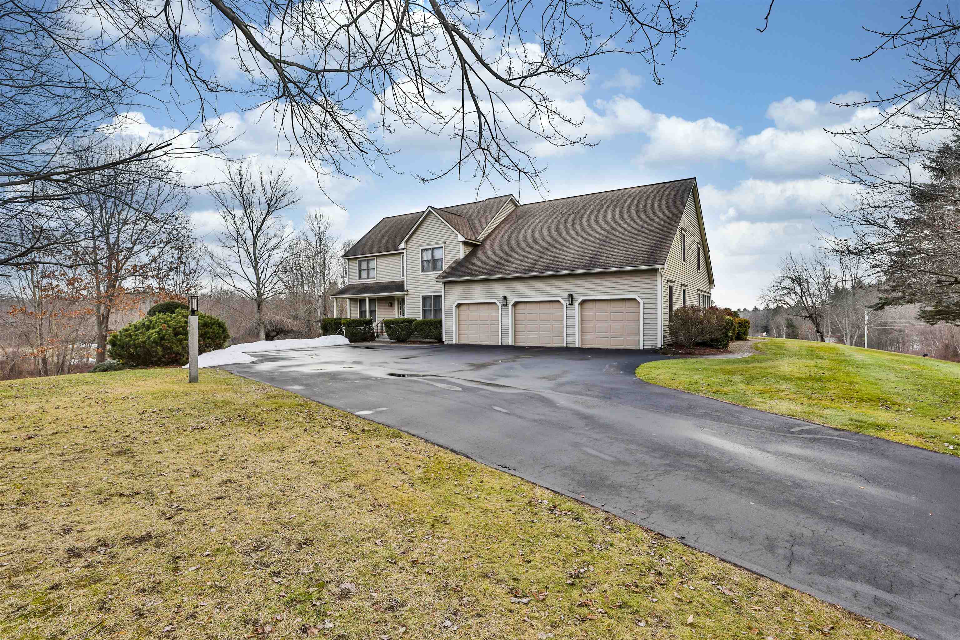 293 Pine Hill Road Hollis, NH 03049 - Photo 3 of 60