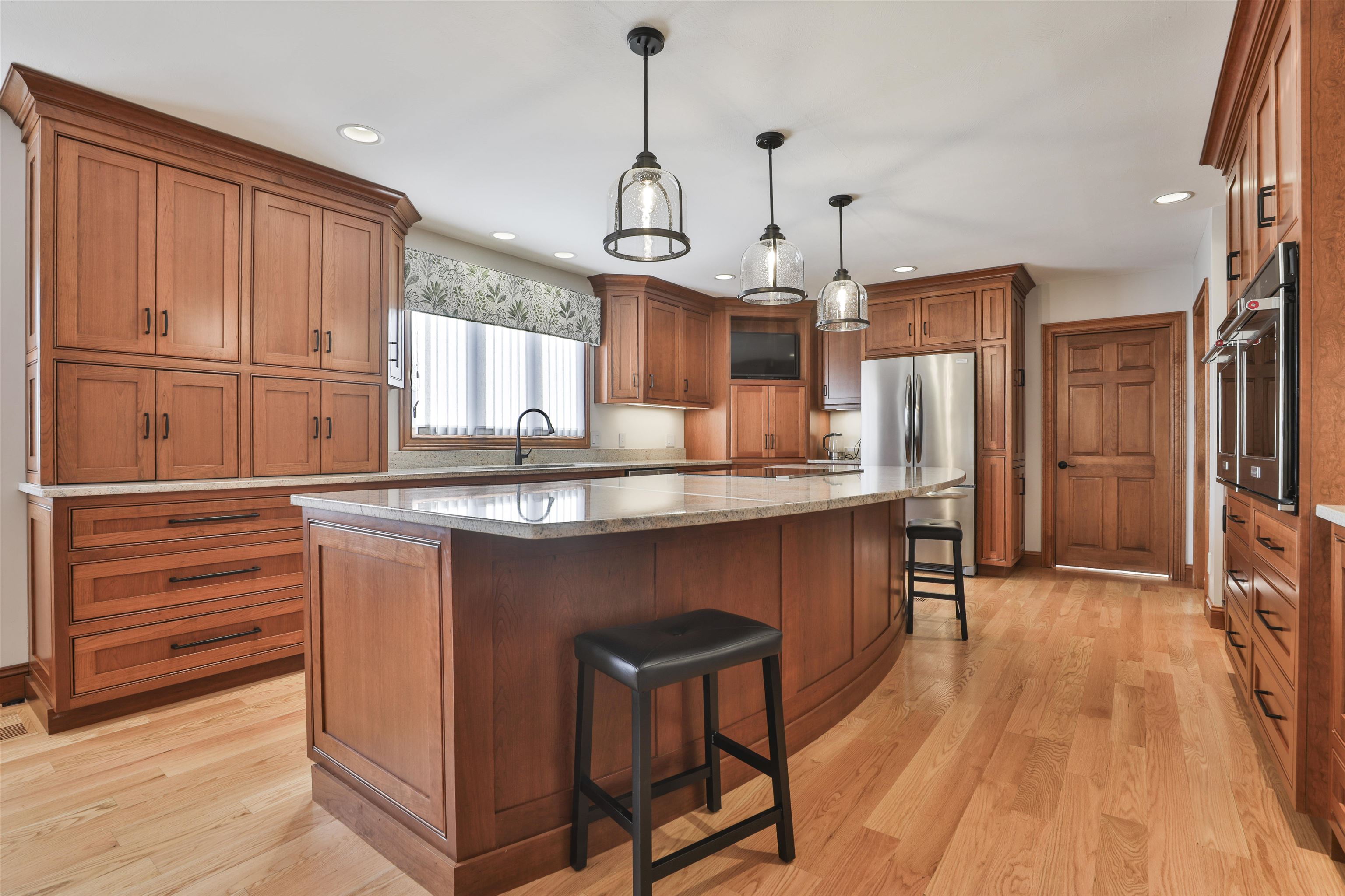 293 Pine Hill Road Hollis, NH 03049 - Photo 31 of 60