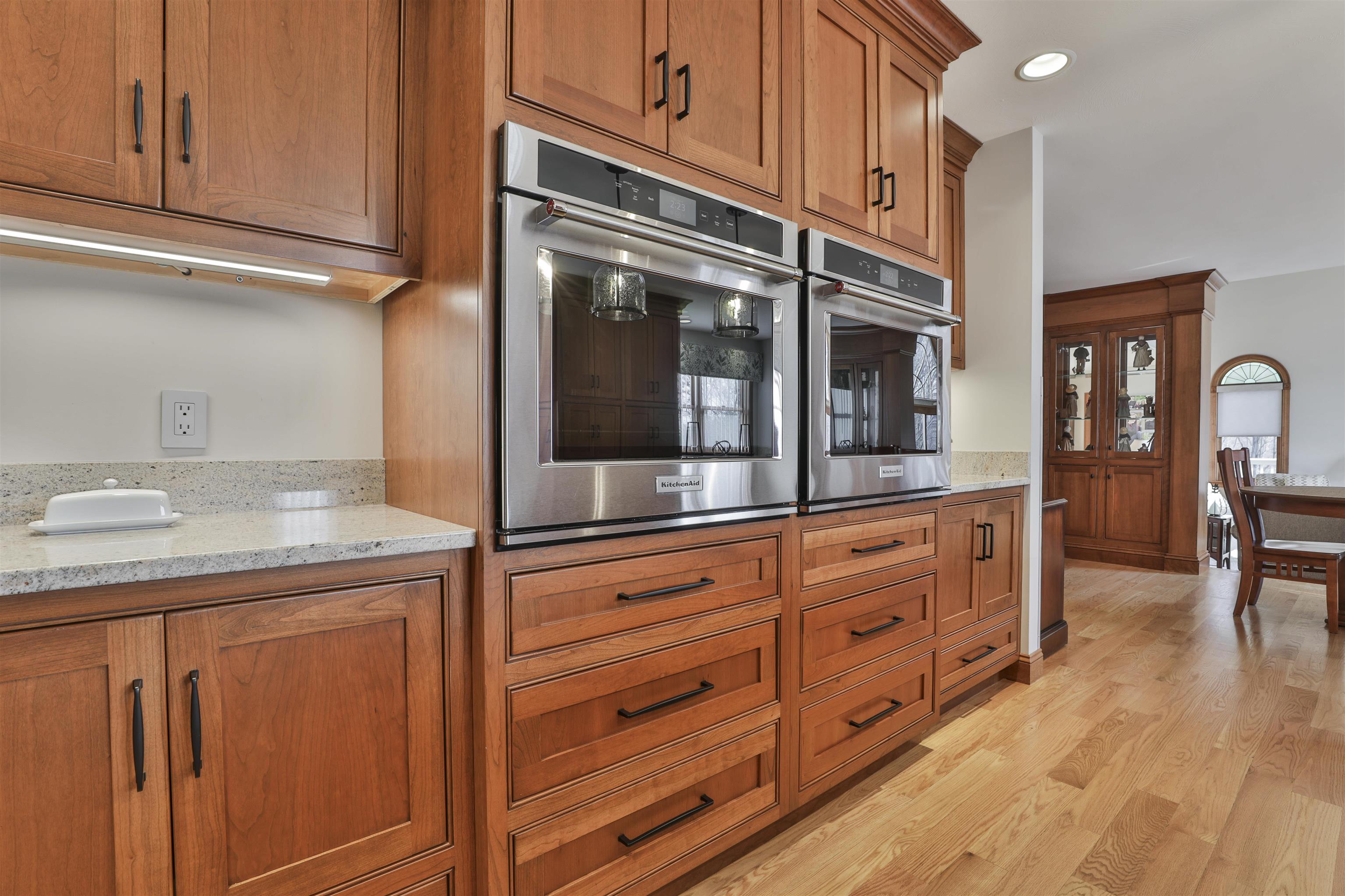 293 Pine Hill Road Hollis, NH 03049 - Photo 36 of 60