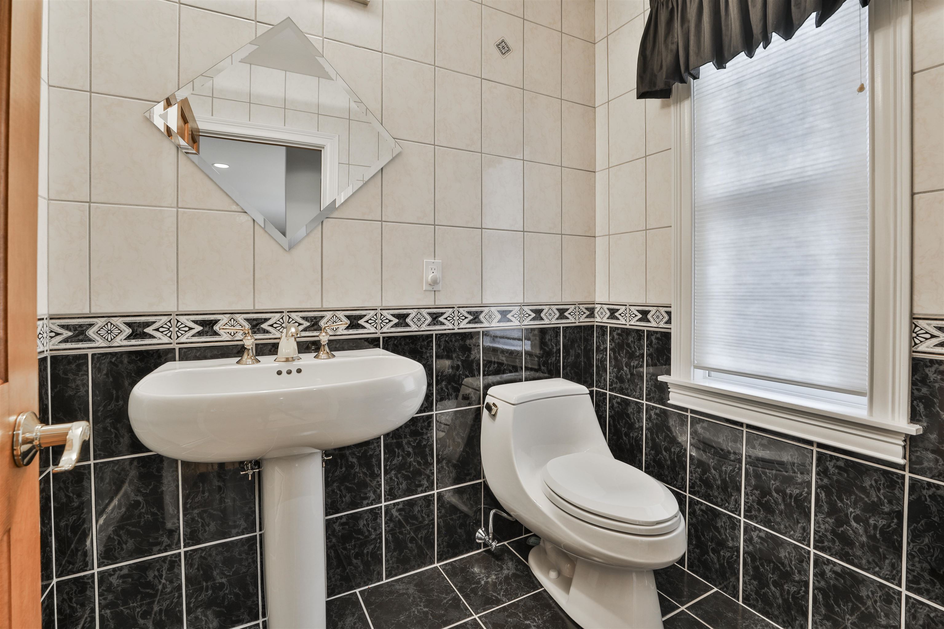 293 Pine Hill Road Hollis, NH 03049 - Photo 43 of 60