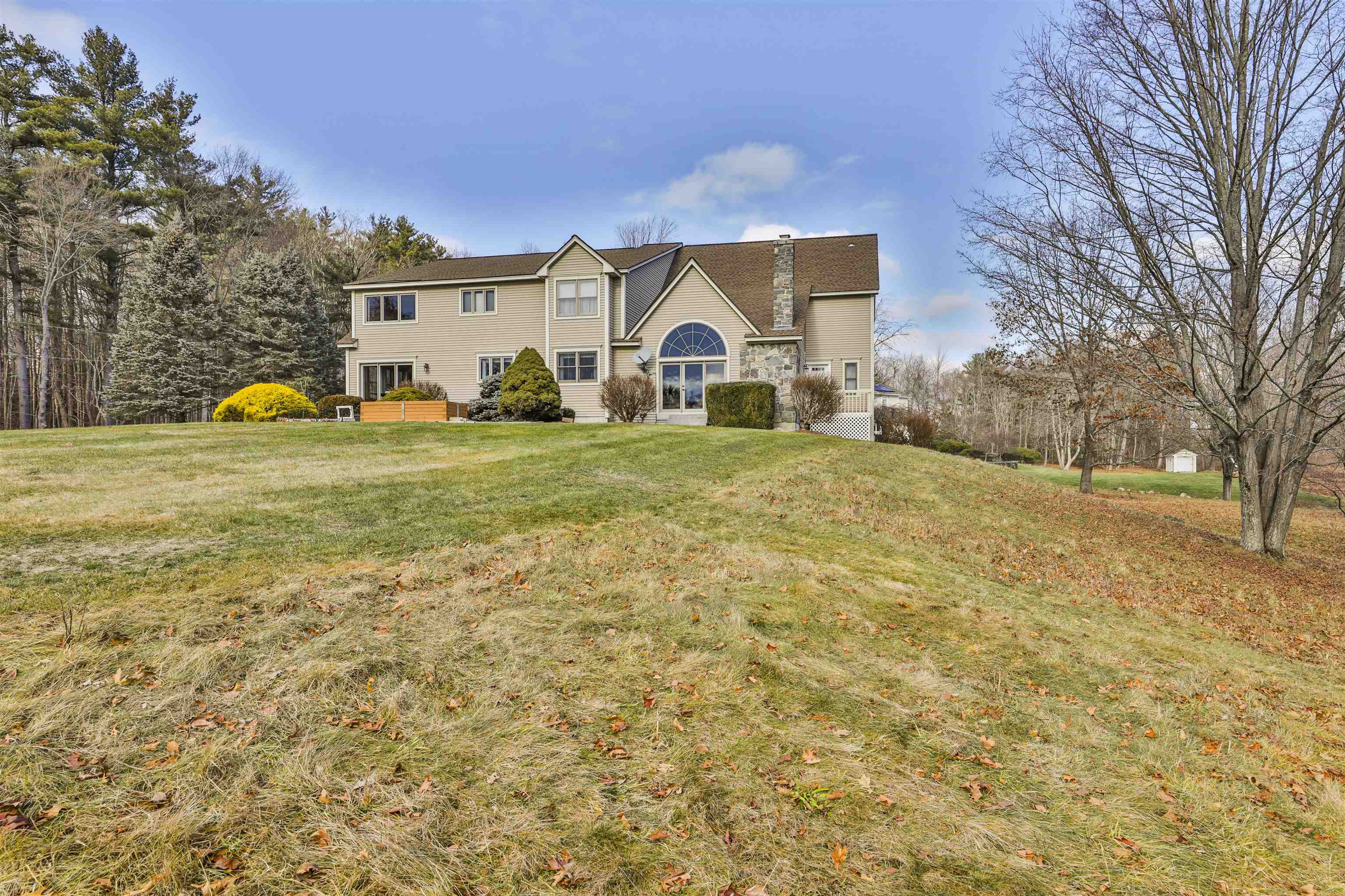 293 Pine Hill Road Hollis, NH 03049 - Photo 10 of 60