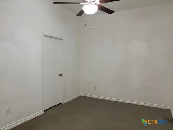 $1,350 | 17307 Old 81, Unit C, Troy, TX 76579