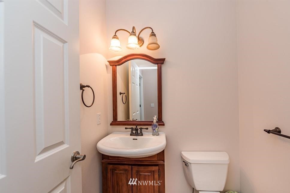 1252 Gardiner Beach Road Sequim, WA 98382 - Photo 24 of 40 Gallery Image 24