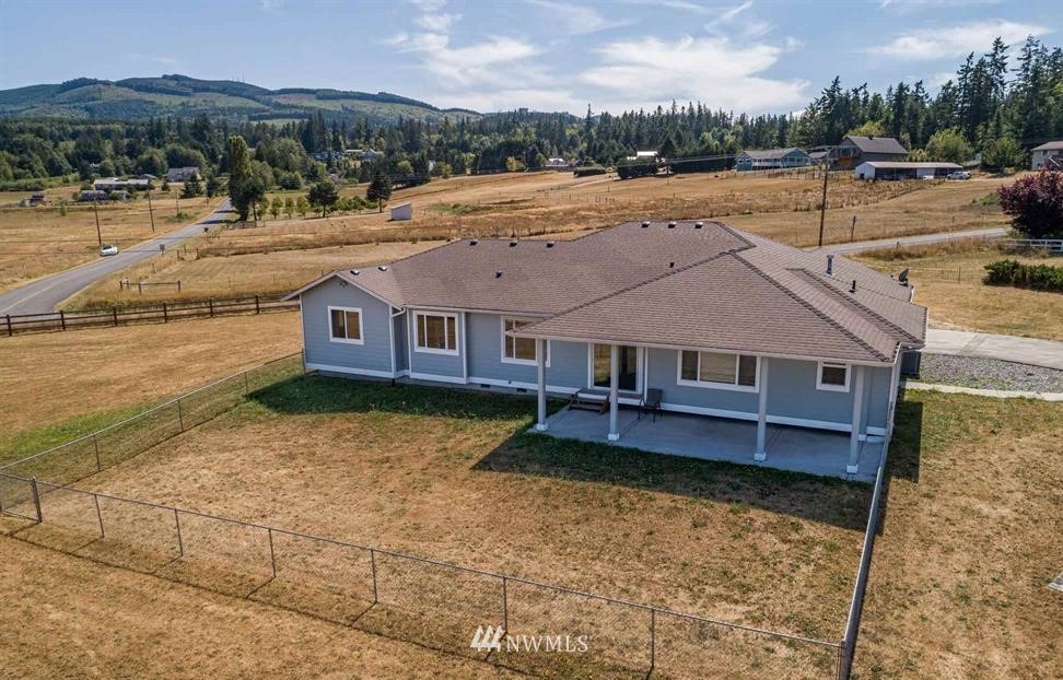1252 Gardiner Beach Road Sequim, WA 98382 - Photo 32 of 40 Gallery Image 32