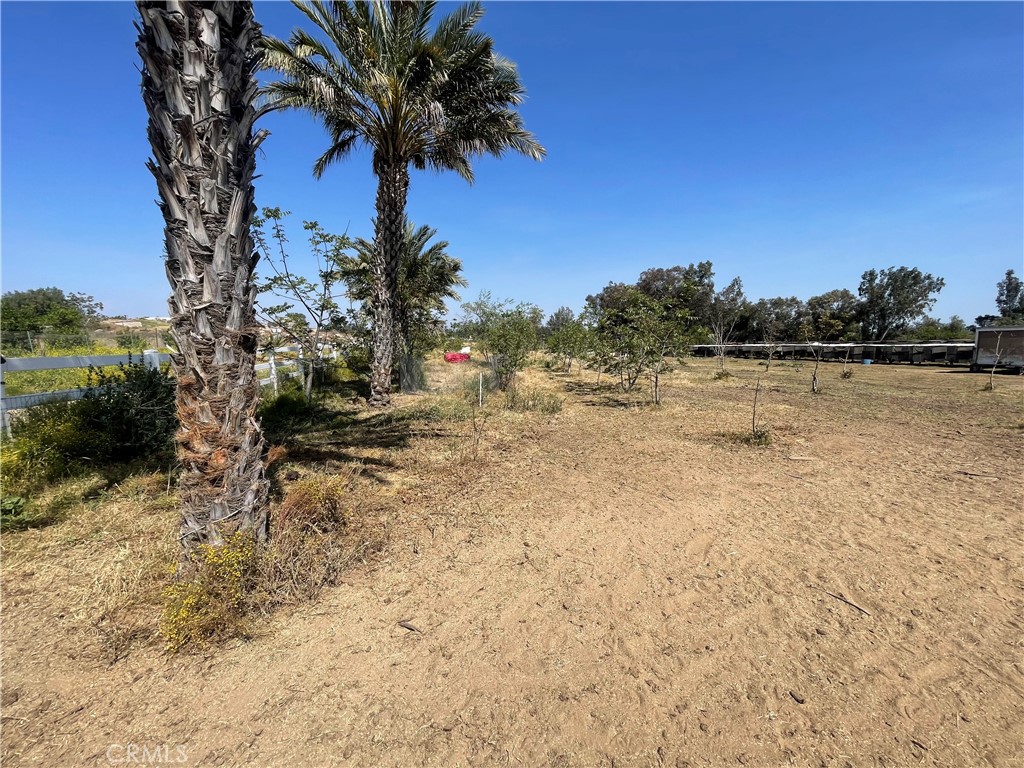 22285 Old Elsinore Road Perris, CA 92570 - Photo 7 of 16 a view of lake