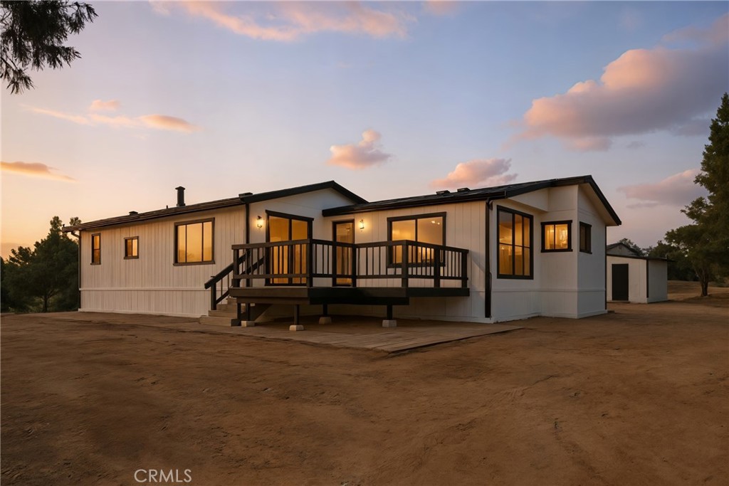 40270 Vans Vision Road Hemet, CA 92544 - Photo 1 of 1 Gallery Image 1