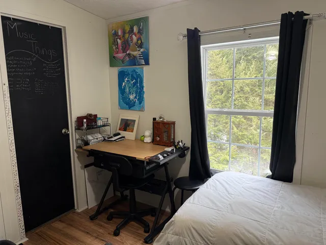 $325,000 | 85 Breezy Acres Drive, Vernon, VT 05354