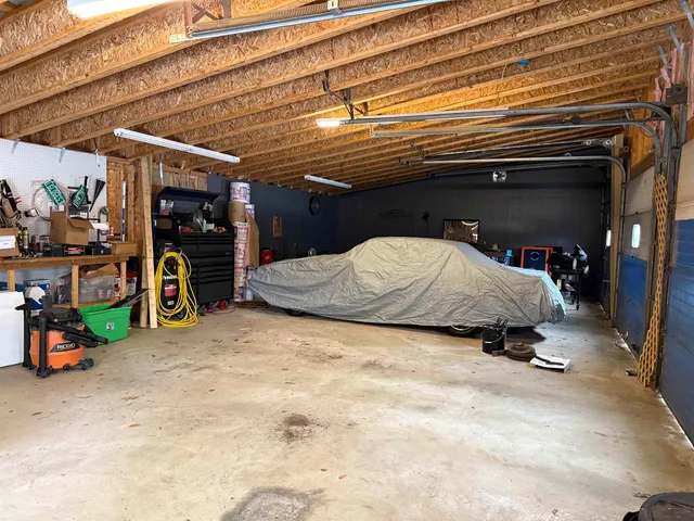 $325,000 | 85 Breezy Acres Drive, Vernon, VT 05354