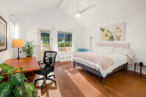 $1,455,000 | 925 West Victoria Street, Santa Barbara, CA 93101