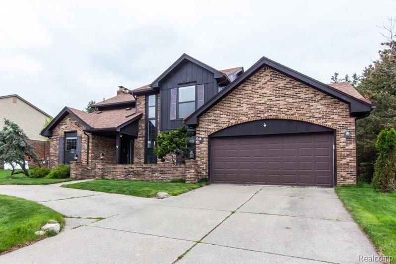 985 Stag Ridge Road Rochester Hills, MI 48309 - Photo 2 of 33