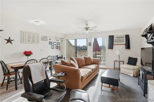 $129,999 | 2222 Bittersweet Road, Unit 1C, Lake Ozark, MO 65049