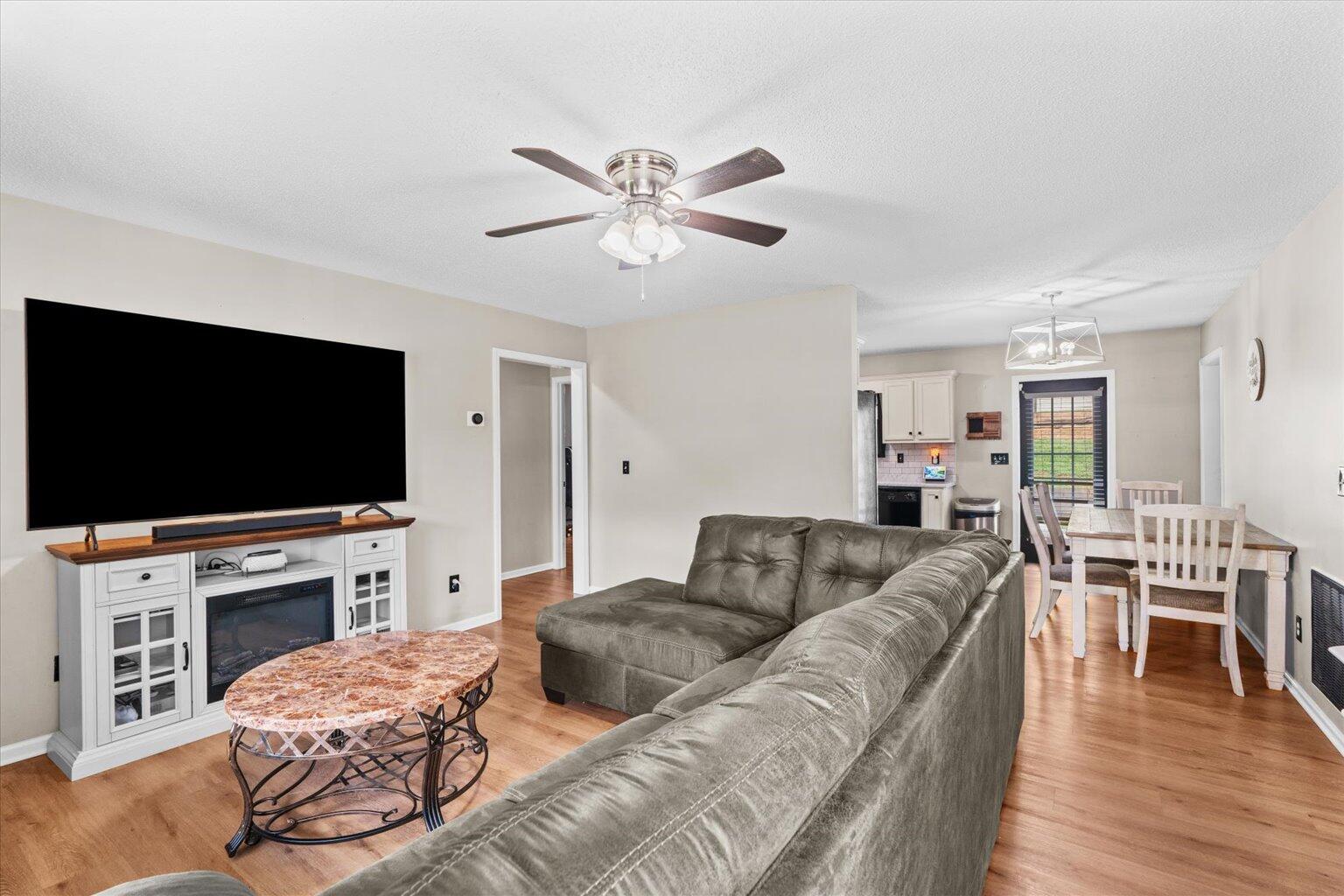 2326 Waring Road Dalton, GA 30721 - Photo 8 of 41 08-8