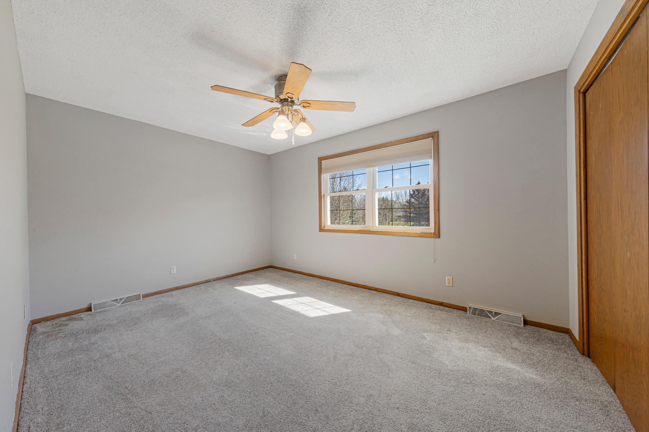 450 Country View Lane Le Sueur, MN 56058 - Photo 18 of 32