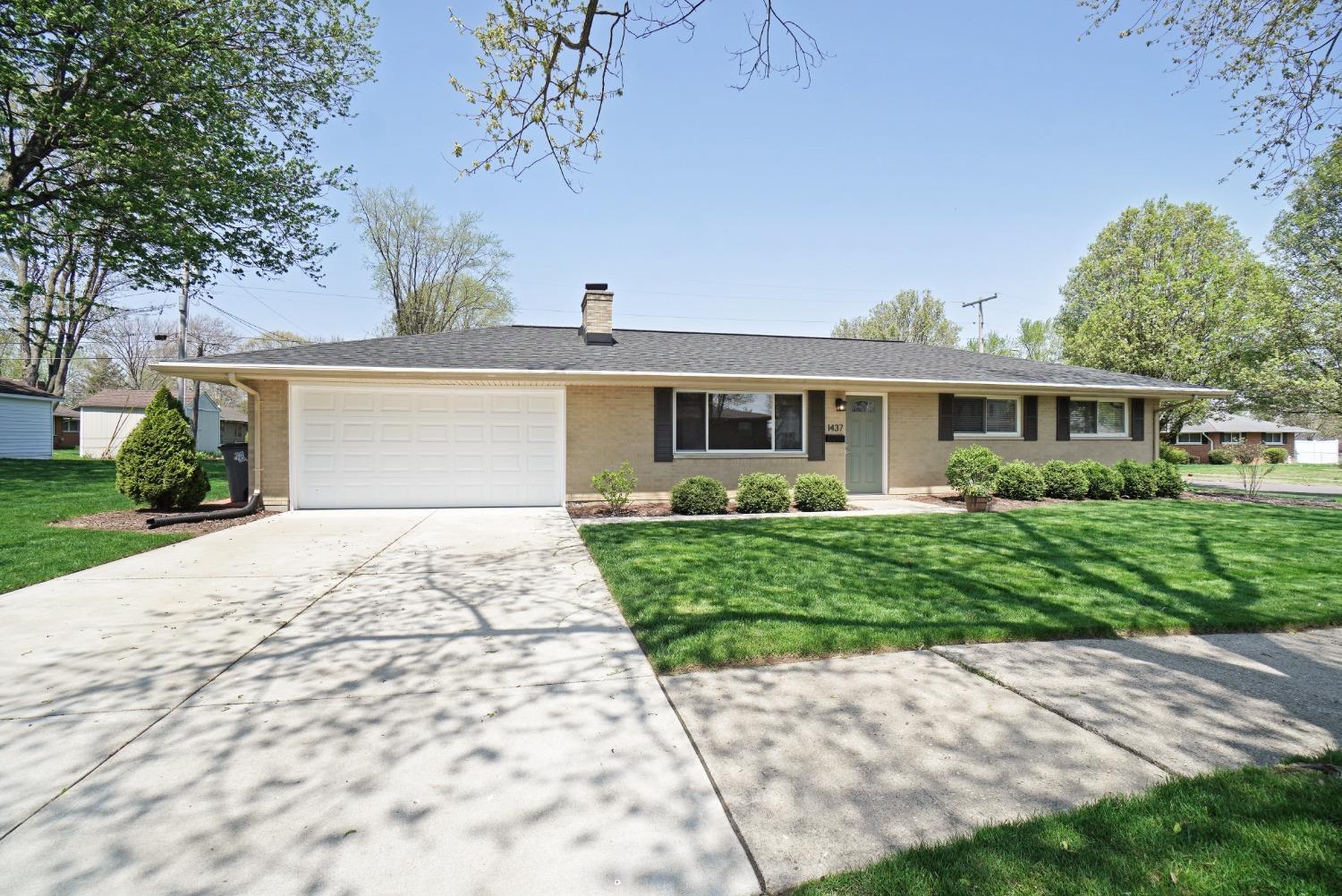 1437 Surrey Road Troy, OH 45373 - Photo 1 of 22 Gallery Image 1