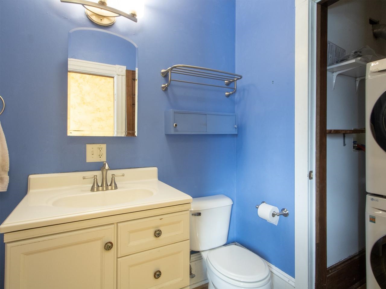 1304 North Avenue, Unit 1 Burlington, VT 05408 - Photo 25 of 35