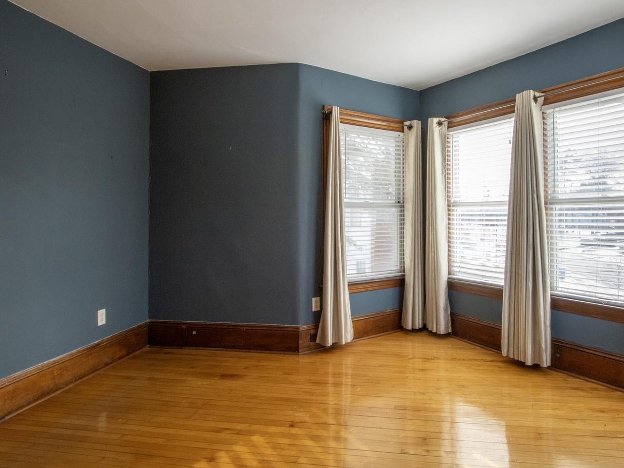 1304 North Avenue, Unit 1 Burlington, VT 05408 - Photo 26 of 35