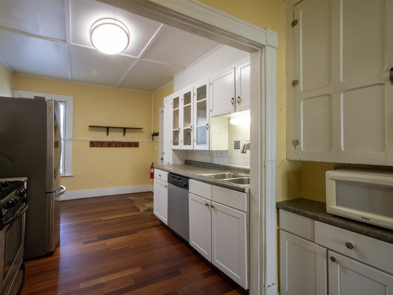 1304 North Avenue, Unit 1 Burlington, VT 05408 - Photo 7 of 35