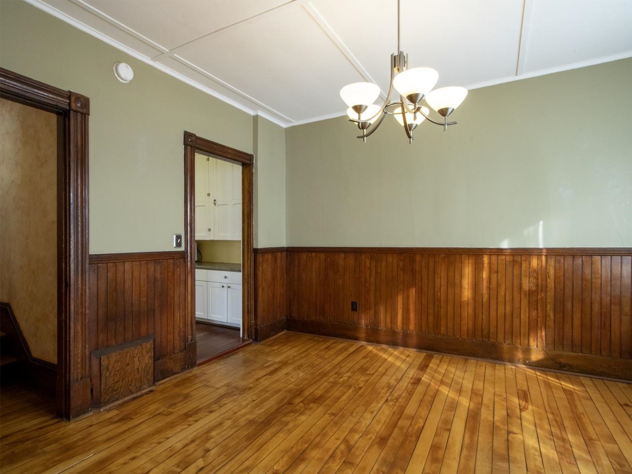 1304 North Avenue, Unit 1 Burlington, VT 05408 - Photo 10 of 35