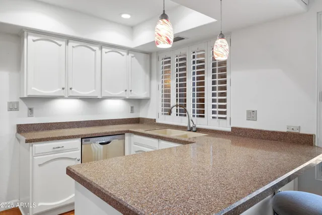 $399,000 | 16631 North 29th Drive, Phoenix, AZ 85053