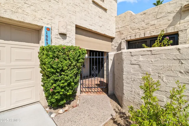 $399,000 | 16631 North 29th Drive, Phoenix, AZ 85053