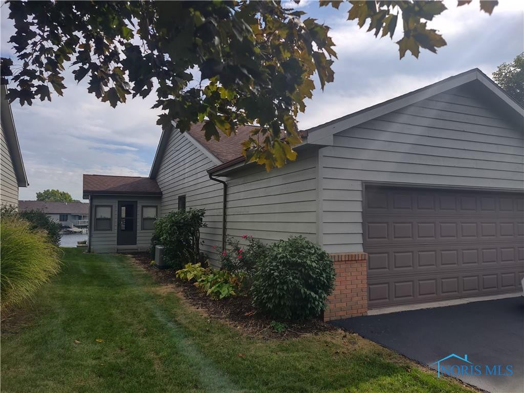 2241 Quail Lake Road, Unit 17 Findlay, OH 45840 - Photo 3 of 10 Gallery Image 3