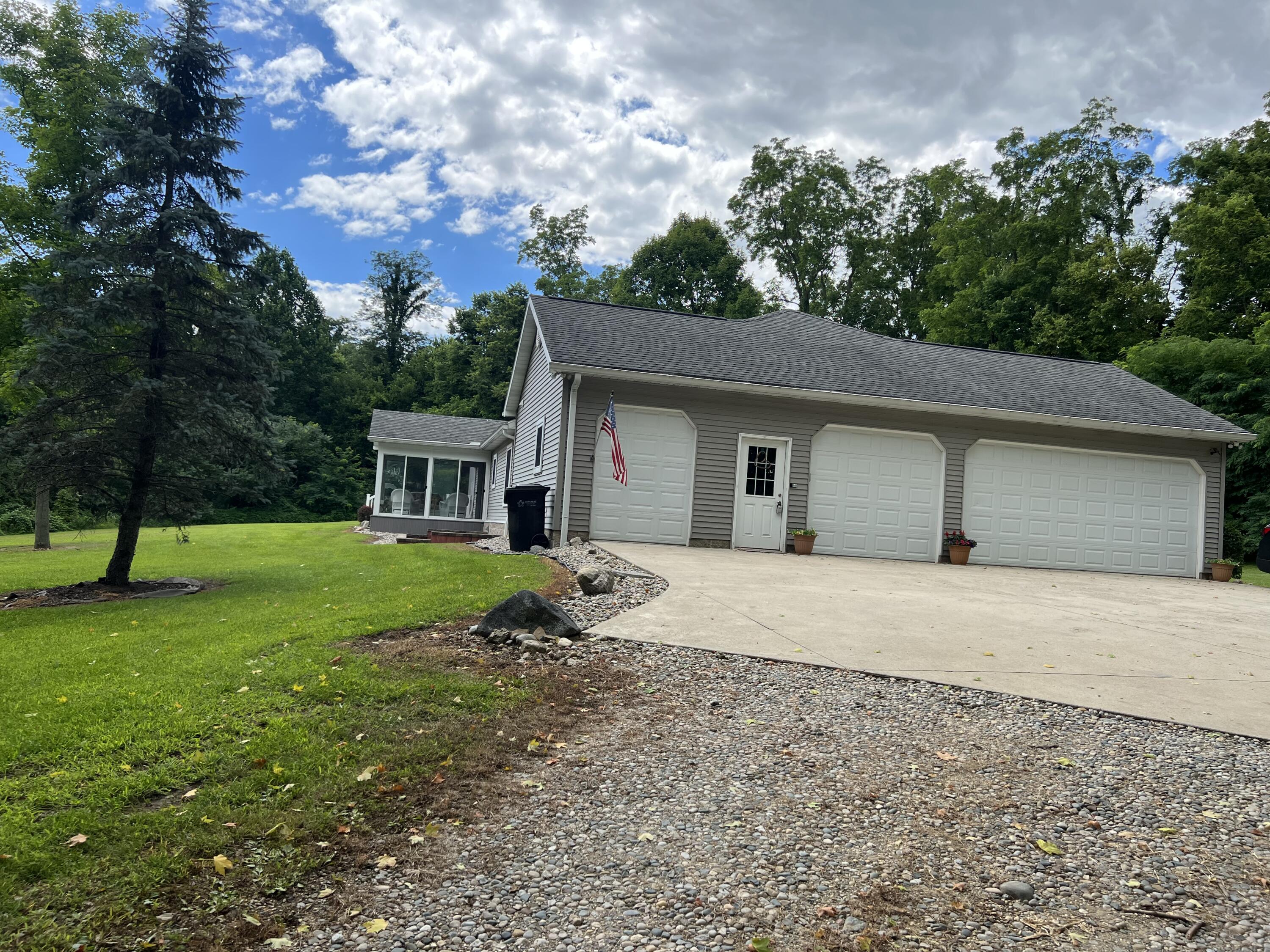 549 Dorrance Road Coldwater, MI 49036 - Photo 49 of 54 CCF2B747-4610-413E-8E9C-909B5E7D5DCD