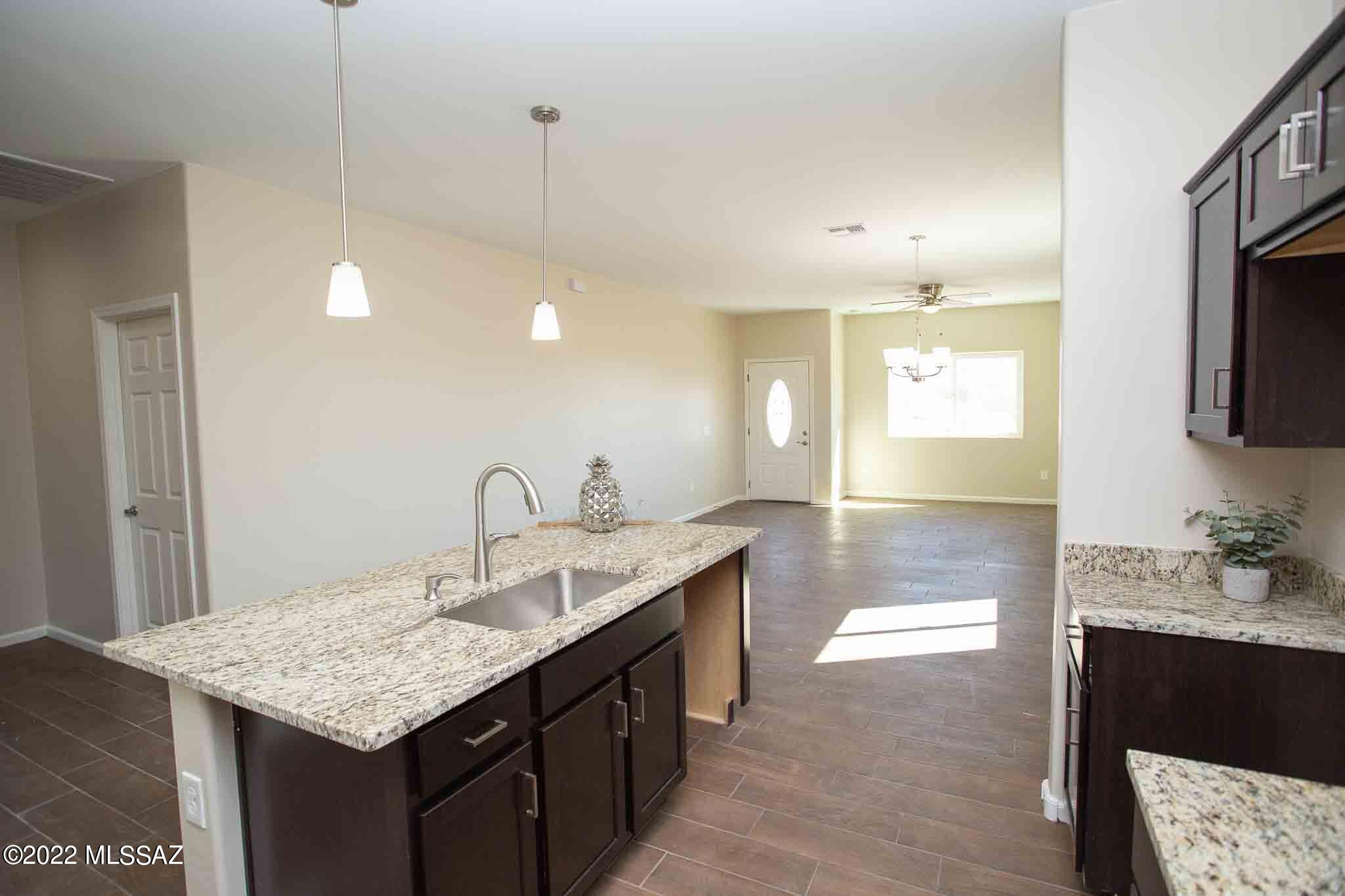46 Calle Etopia Rio Rico, AZ 85648 - Photo 5 of 23