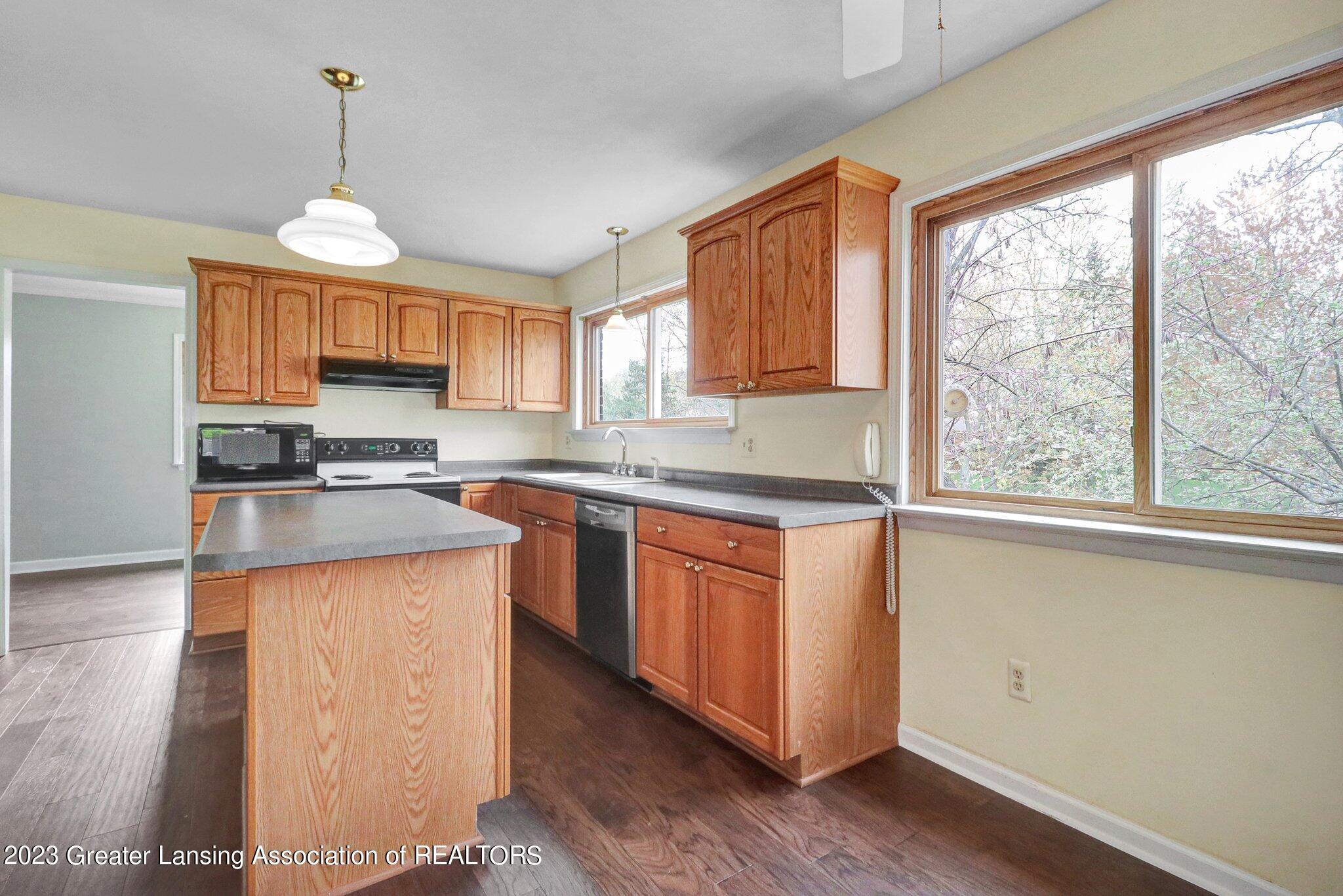 5309 Pheasant Run Road Clarkston, MI 48346 - Photo 17 of 45 42-web-or-mls-Open Ended Media-42
