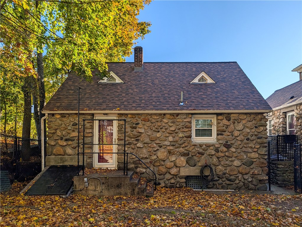 56 Mailloux Street Woonsocket, RI 02895 - Photo 38 of 41