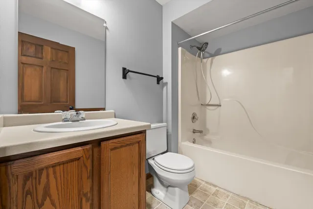 $470,000 | 31037 Grand Drive, Waterford, WI 53185