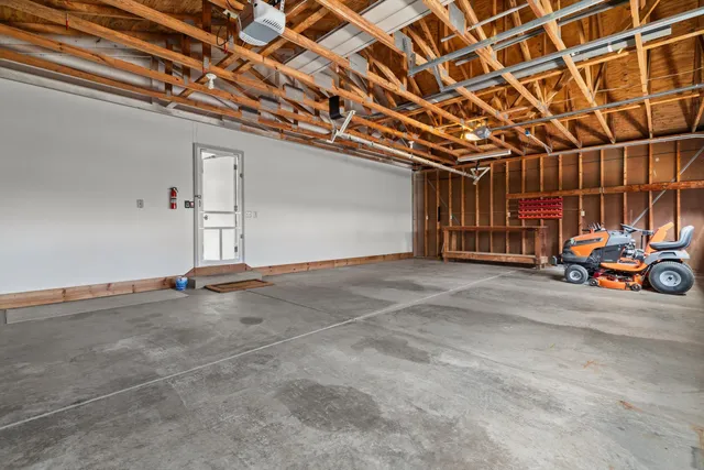 $470,000 | 31037 Grand Drive, Waterford, WI 53185