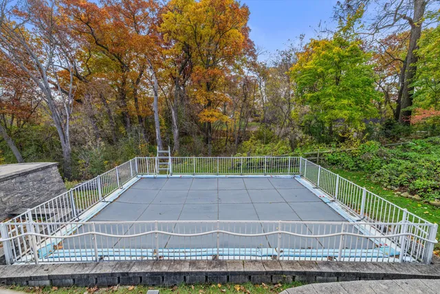 $470,000 | 31037 Grand Drive, Waterford, WI 53185