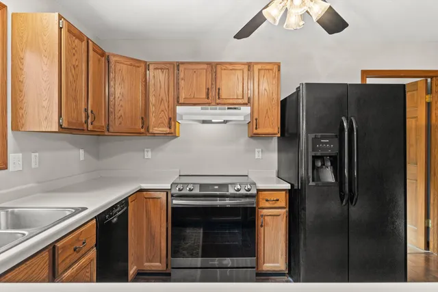 $470,000 | 31037 Grand Drive, Waterford, WI 53185