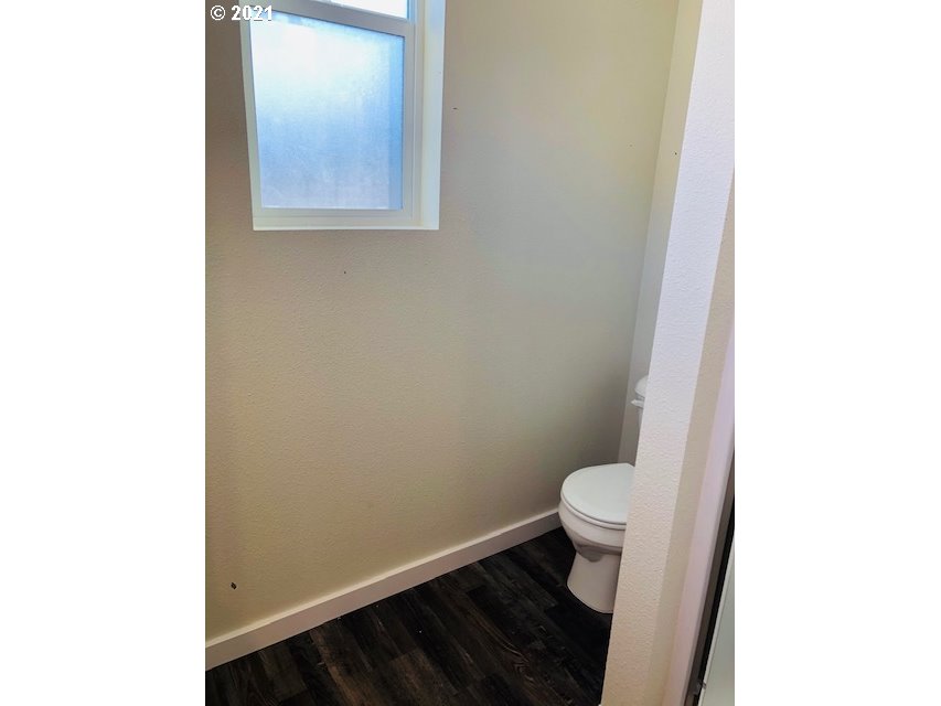 1367 S Street Springfield, OR 97477 - Photo 24 of 32 Gallery Image 24