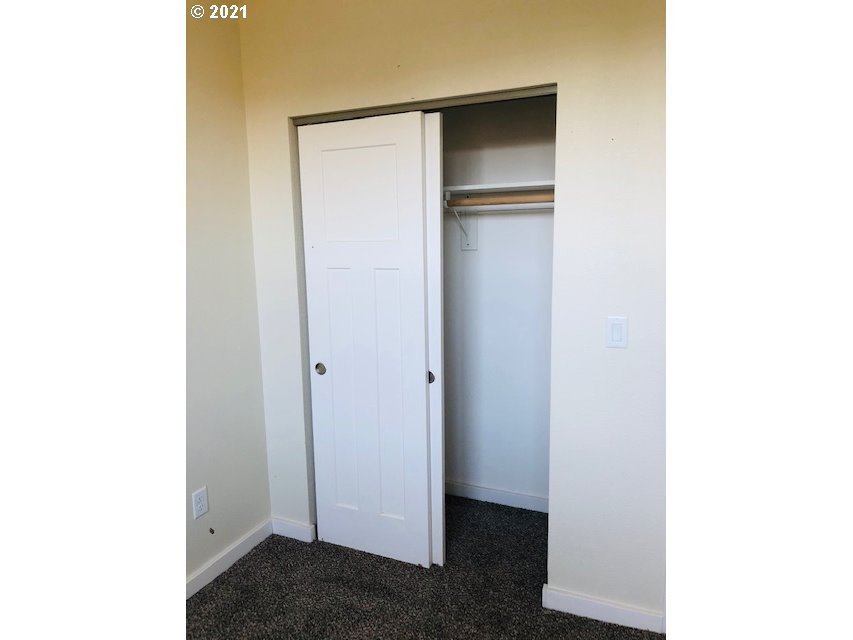 1367 S Street Springfield, OR 97477 - Photo 27 of 32 Gallery Image 27