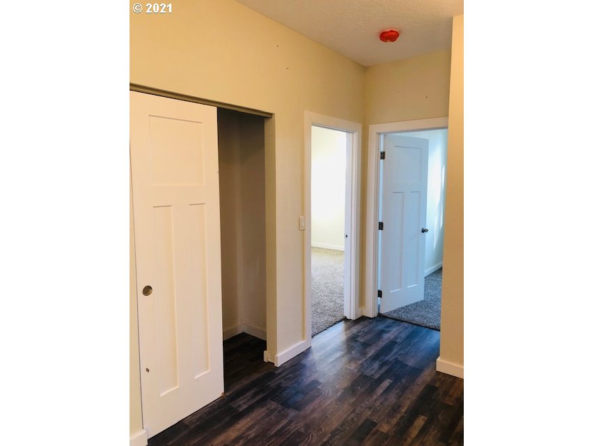 1367 S Street Springfield, OR 97477 - Photo 28 of 32 Gallery Image 28