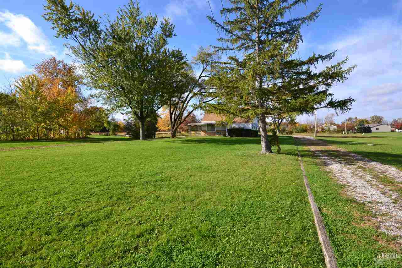 6802 Decatur Road Fort Wayne, IN 46816 - Photo 2 of 15