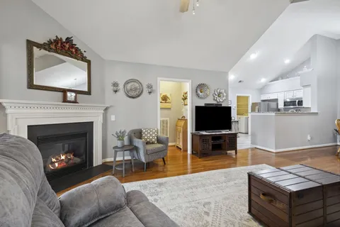 $375,000 | 825 South Browns Lane, Unit 1501, Gallatin, TN 37066