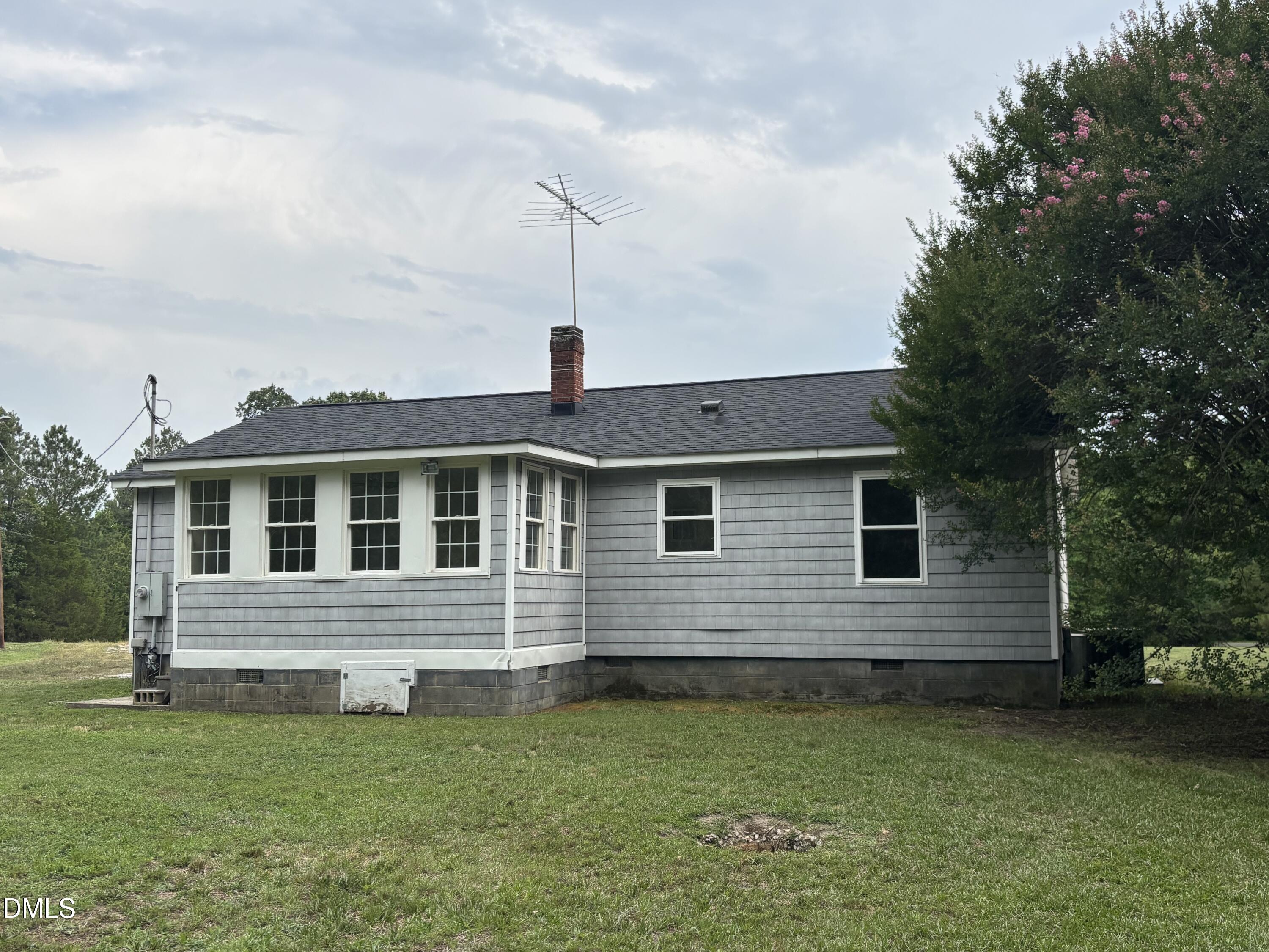 695 Layton Store Road Castalia, NC 27816 - Photo 6 of 25 IMG_5158