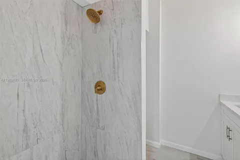 $599,000 | 10406 Southwest 76th Street, Miami, FL 33173