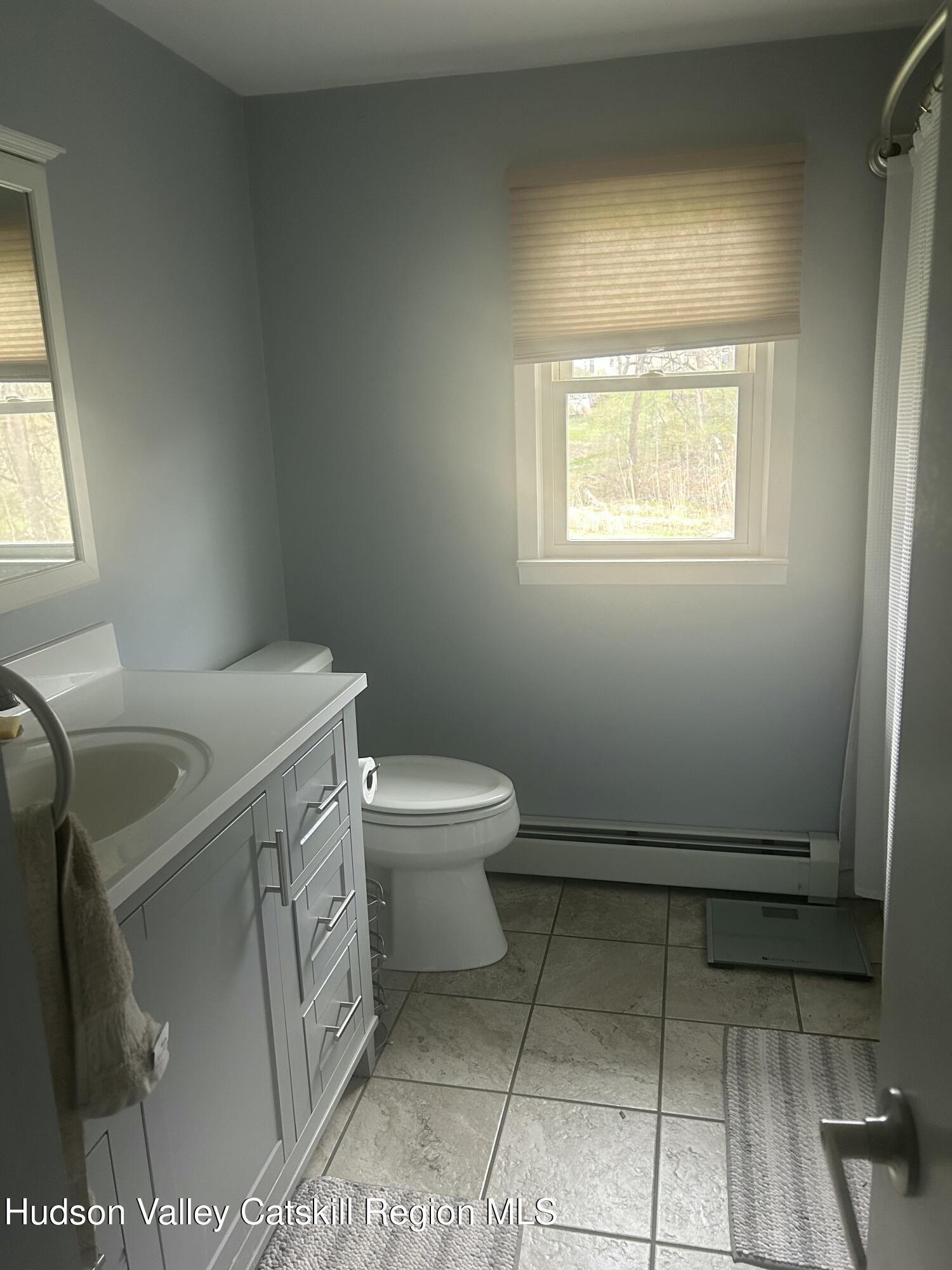 22 Caywood Road Poughkeepsie, NY 12603 - Photo 15 of 27 IMG_2060