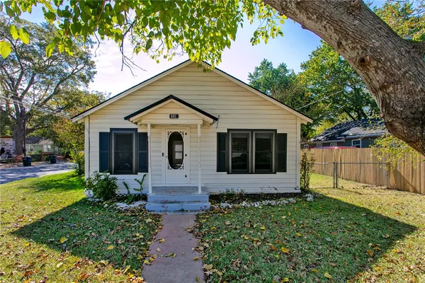 $175,000 | 601 West Mustang Street, Caldwell, TX 77836