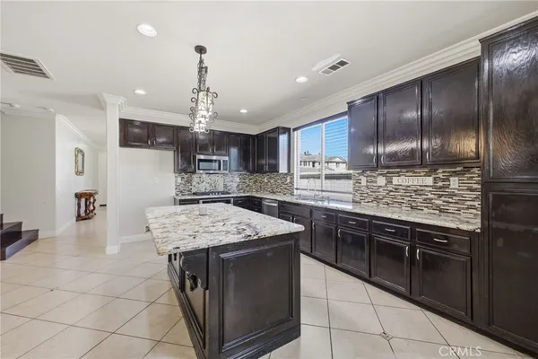 $758,888 | 33413 Alagon Street, Temecula, CA 92592