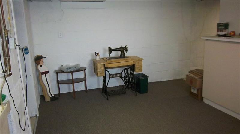 1152 Harmony Road Baden, PA 15005 - Photo 22 of 25 upper level 2nd bedroom