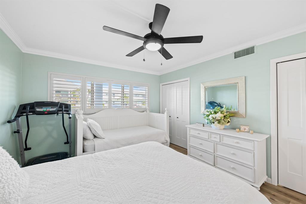 2400 Northeast 36th Street, Unit 3 Lighthouse Point, FL 33064 - Photo 12 of 30