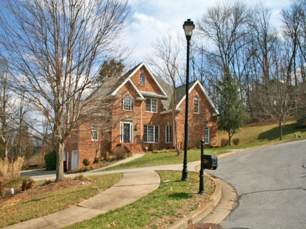 1216 Lake Ridge Square Johnson City, TN 37601 - Photo 3 of 23 Culdesac Setting