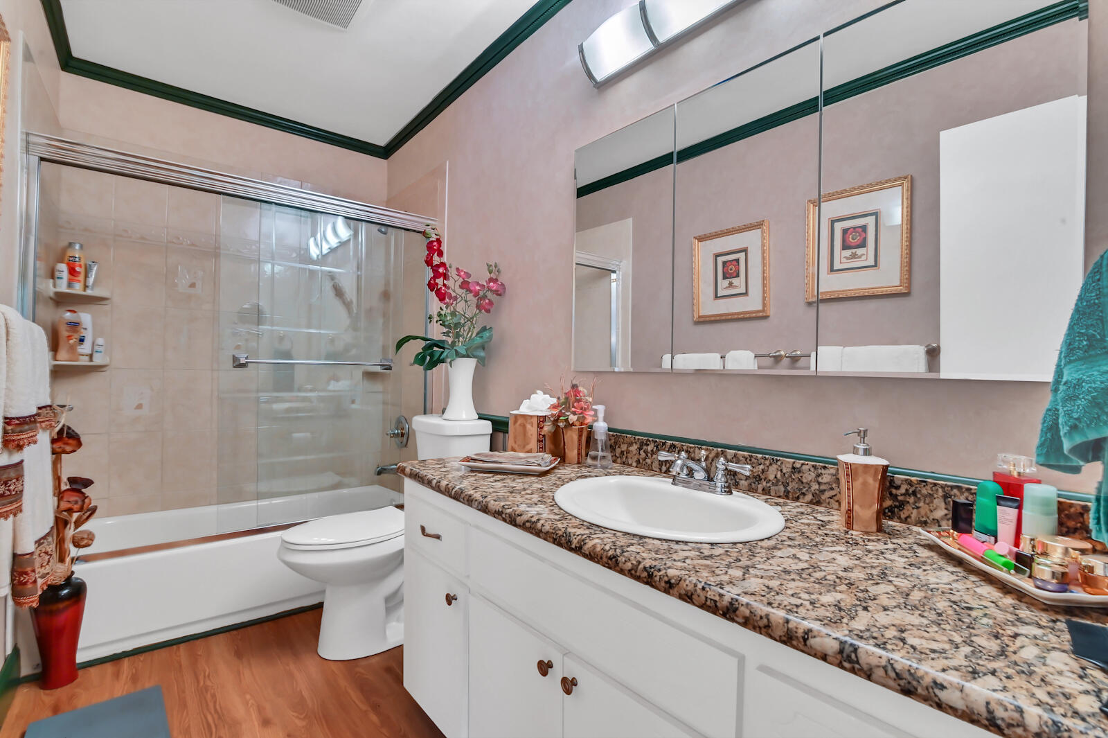 2745 Cambridge Road Lake Worth, FL 33462 - Photo 17 of 26 18 Bathroom 01