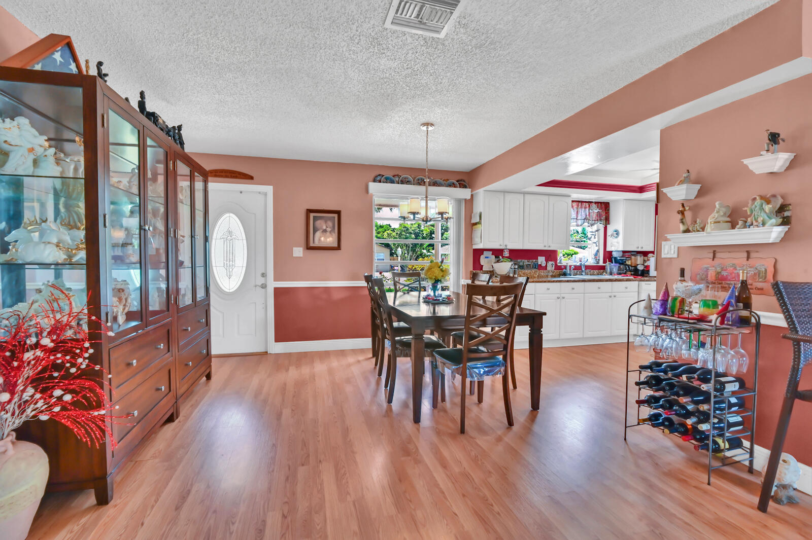 2745 Cambridge Road Lake Worth, FL 33462 - Photo 6 of 26 11 Dining room 01