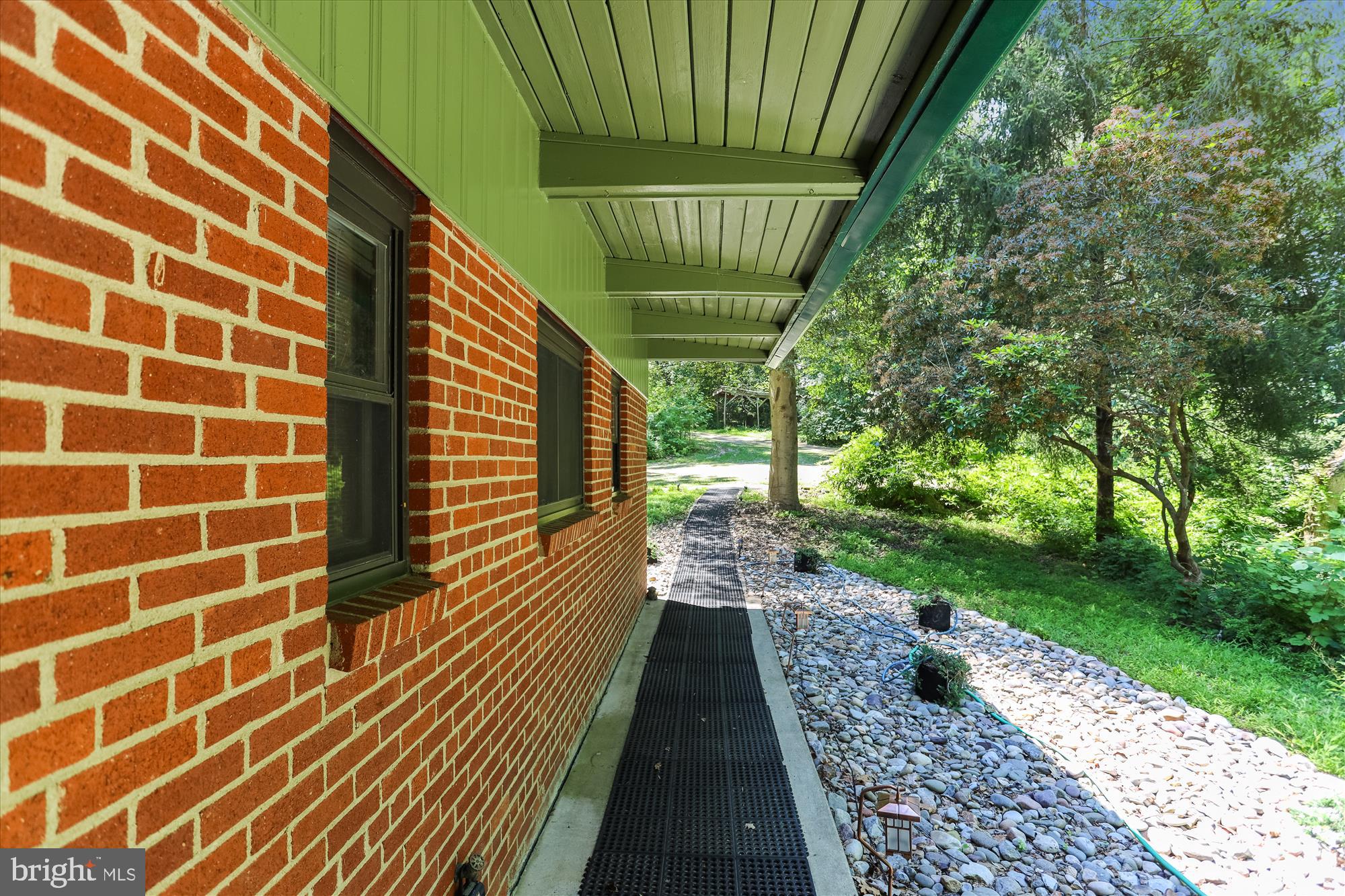 2501 Colonial Road Accokeek, MD 20607 - Photo 3 of 48